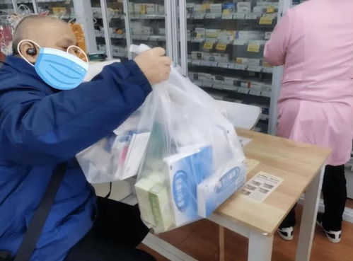 儿子买药遇阻，父亲直接安排3公斤，全班跟着沾光，